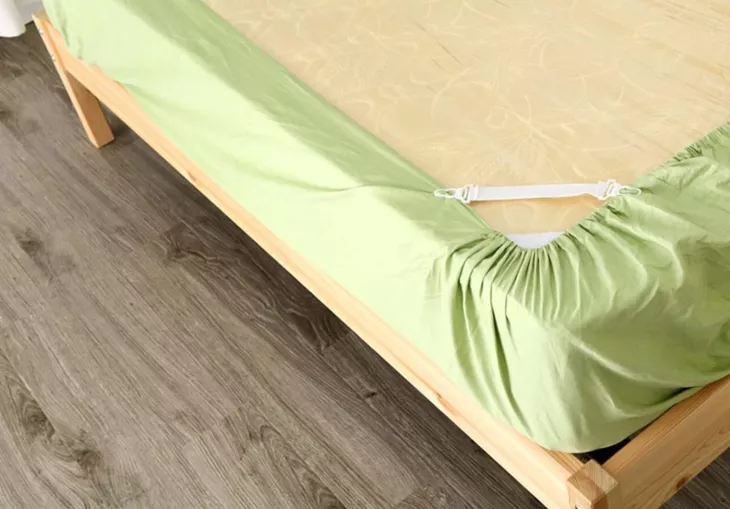 elastic bedsheets